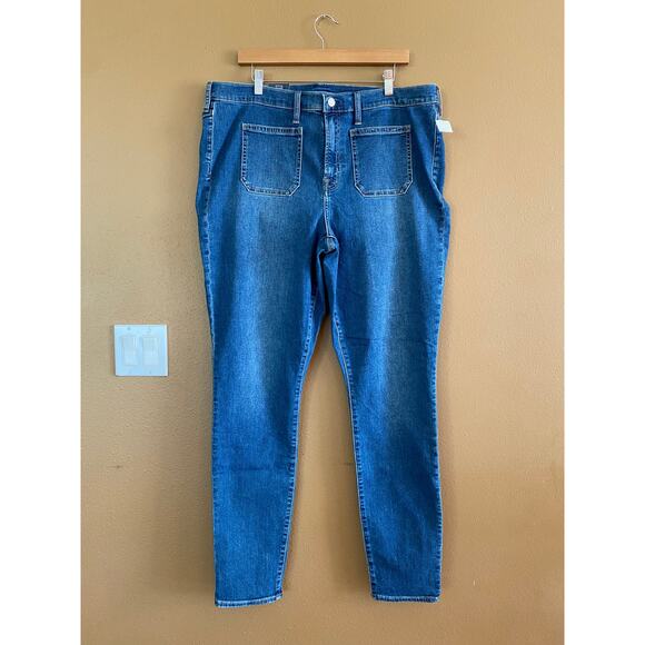 GAP Jeans True Skinny Mid Rise Front Patch Pockets Light Wash Plus Size 20 Tall - Picture 1 of 9
